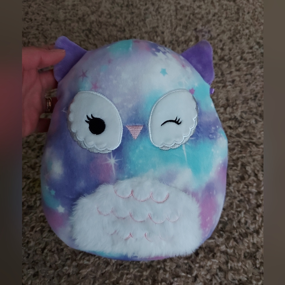 Owl squishmellow